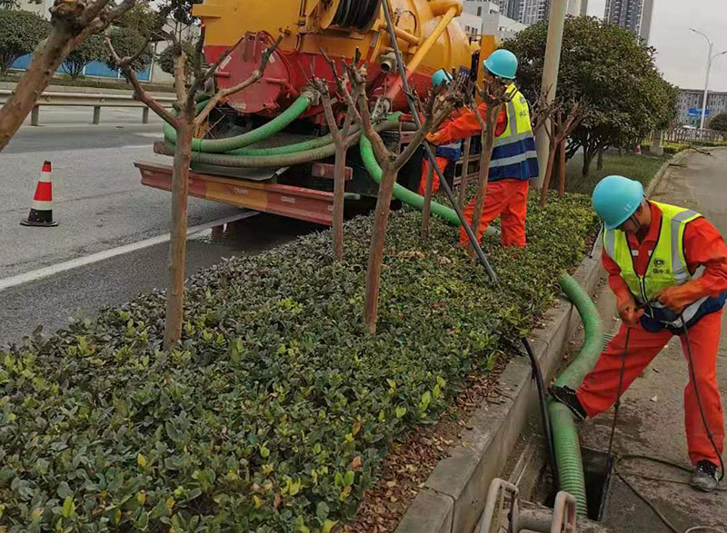 南湖市政管道清淤